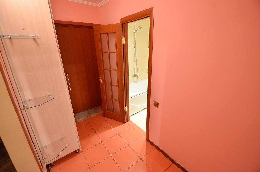 Apartment Style On Sobornaya Street Mykolaïv Extérieur photo